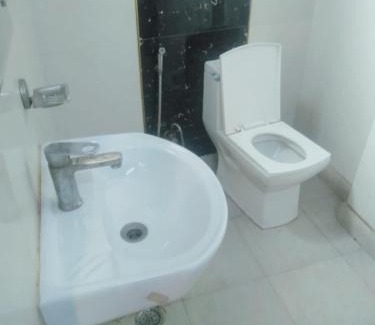 Govindpuri Hotel | Raj Residency Near Govindpuri Metro