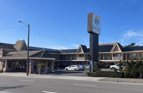 Downtown Hotel | Ramada Bayside Inn & Suites Eureka