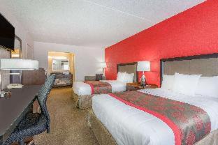 Albuquerque Hotel | Ramada by Wyndham Albuquerque Airport