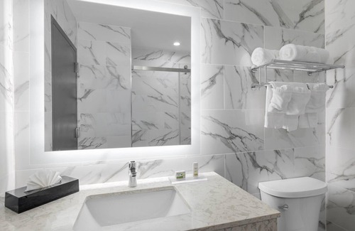 Midwood Hotel | Ramada By Wyndham Brooklyn Near Flatbush