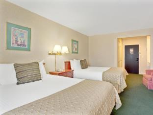 Draper Hotel | Ramada by Wyndham Draper, Utah