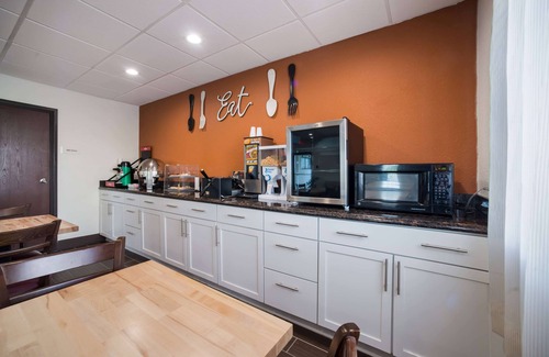 Effingham Hotel | Ramada by Wyndham Effingham
