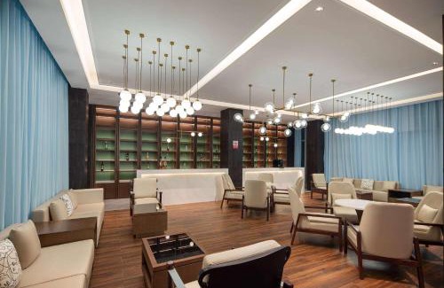Kaiyuan Hotel | Ramada by Wyndham Honghe Kaiyuan