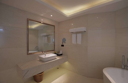 Yiliang County Hotel | Ramada by Wyndham Kunming YiLiang