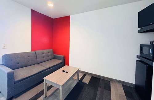 Sparta Hotel | Ramada by Wyndham Sparta/At Speedway