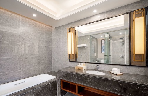 Han Yang Hotel | Ramada by Wyndham Wuhan Hanyang