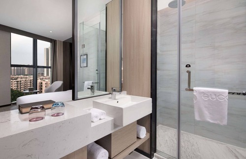Dongguan City Center Hotel | Ramada Encore by Wyndham Dongguan East