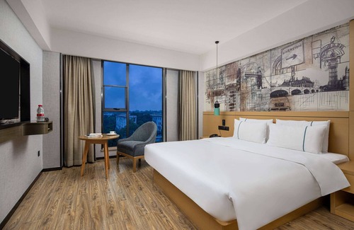 Xiangshan Hotel | Ramada Encore by Wyndham Guilin Wanfu