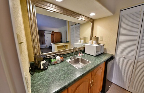 Southside Hotel | Ramada Hotel & Conference Center by Wyndham Jacksonville