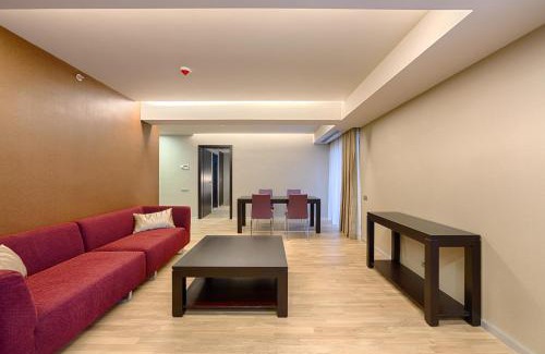 Sector 1 Hotel | Ramada Plaza by Wyndham Bucharest Convention Center