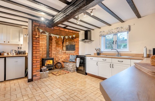 Aymestrey House | Ramblers Rest - Three Bedroom House, Sleeps 6