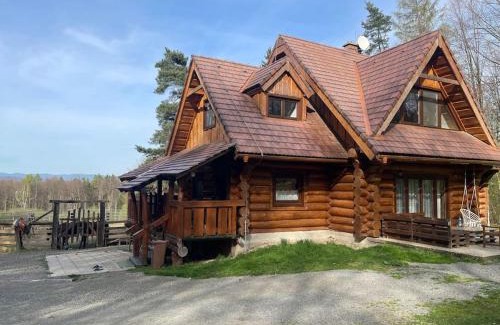 Snina Ski Chalet | Ranč pod Sninským kameňom