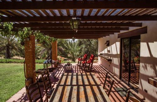 Valle de Guadalupe Villa | Rancho Toros Pintos