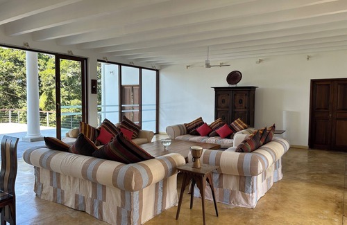Devinuwara House | Ratnakara