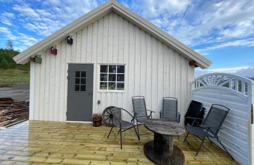 Mo-I-Rana Villa | Rauvassgården, romslig, 5 sov, kjøkken, WiFi