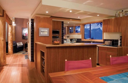 Bowen Island House | Raven's Rock - Bowen Island