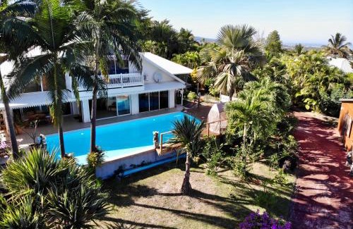 Le Centre House | Ravine Bleue