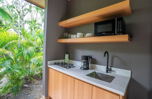 Punta Uva House | Raya Bungalow - Private Plunge Pool + AC, Near Beach