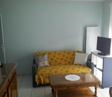 Berck-sur-Mer Apartment | RCh Parking 2 Ch Commerces Plage