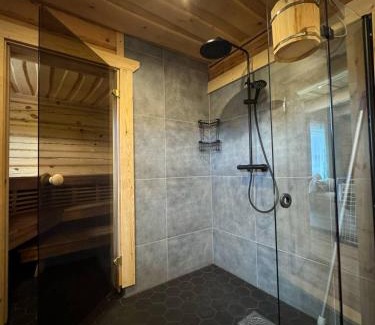 Rouge Ski Chalet | Rebäse Puhkemaja