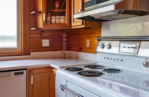 Sidney House | Red Cedar Haven in Sidney