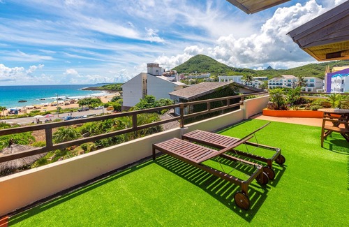 Sail Rock Beach Bed & Breakfast | Red Garden Resort