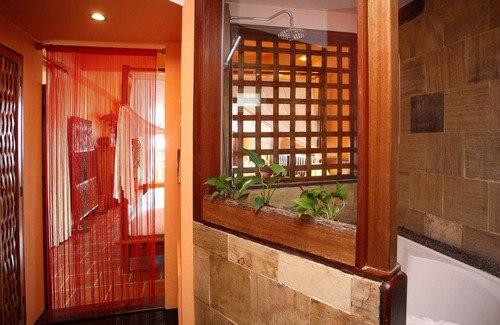 Sail Rock Beach Bed & Breakfast | Red Garden Resort