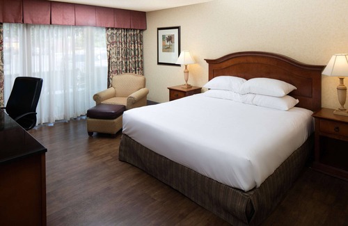 Redding Hotel | Red Lion Hotel Redding