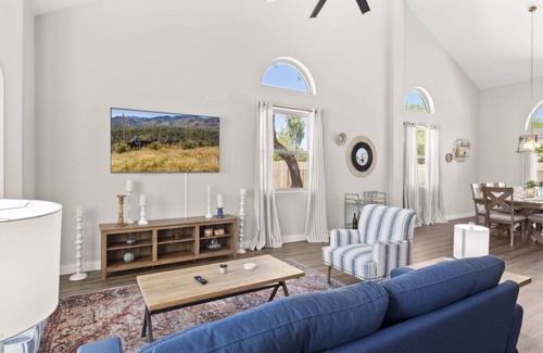 Red Mountain Ranch House | Red Mountain Ranch next to Salt River and Hiking!