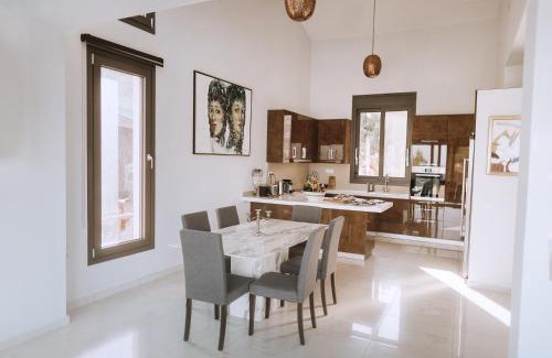 Elounda Villa | Red Rock villa, Plaka Elounda