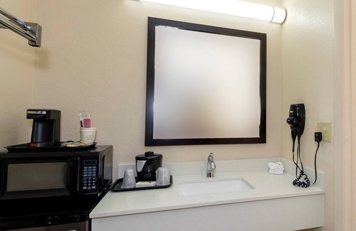 Ellenton Hotel | Red Roof Inn Ellenton – Bradenton NE