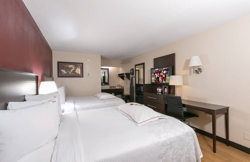 Framingham Hotel | Red Roof Inn PLUS+ Boston - Framingham