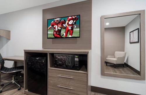 Gold Rock Hotel | Red Roof Inn Rocky Mount - Battleboro