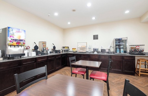 Monee Hotel | Red Roof Inn & Suites Monee