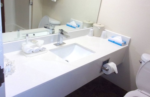 Monee Hotel | Red Roof Inn & Suites Monee