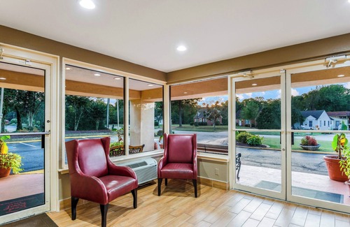 Williamsburg Hotel | Red Roof Inn Williamsburg