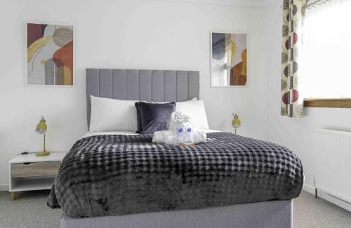 Falkirk House | Redding House