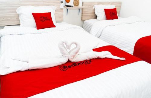 Bogor Timur House | RedDoorz near Exit Toll Bogor