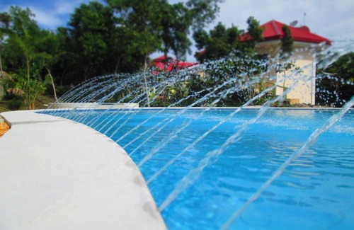 Tangnan Resort | RedDoorz Premium @ Napaling Point Tangnan
