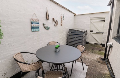 Amble Cottage | Redshank