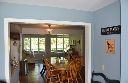 Abbot House | Reduced - Leaf Peeper Special