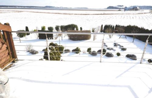 Gross Zicker House | Reetdach-Ferienwohnungen 8 Kröning