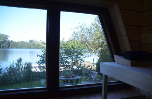 Grebin House | Reetdachkate on stud Schierensee - Fischerkate