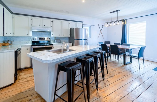 Saint-Philemon House | Refuge du Massif - Halte au cœur du village