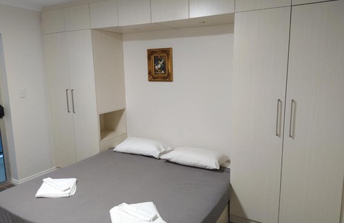 Adelaide Central Business District Apartment | Regency Apartments Adelaide