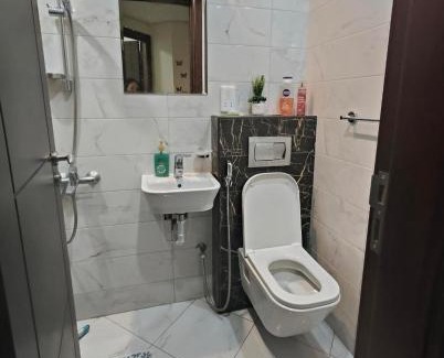 Al Zahiyah House | Regular Room - Shared Bathroom