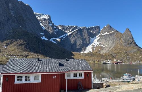 Reine Bed & Breakfast | Reinebua