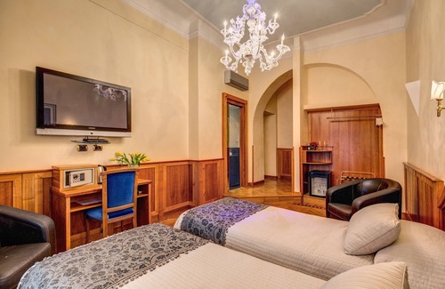 Rome City Centre House | Relais Conte di Cavour de Luxe