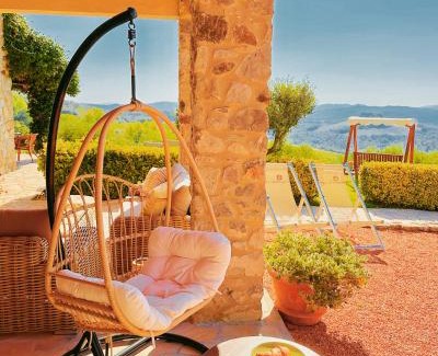 Montecatini Val di Cecina House | Relais Poggio Del Melograno