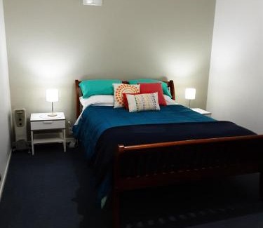 Featherston House | Relax@99
